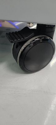 सीई एसी चार्जिंग डीसी चार्जिंग और यूएसबी टाइप-ए टाइप-सी वॉल्ट स्टोरेज आईपैड चार्जिंग कार्ट व्हील के साथ मोबाइल चार्जिंग कैबिनेट