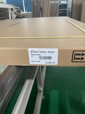 फैक्टरी थोक उच्च संगतता आईबोर्ड इंटरैक्टिव व्हाइटबोर्ड कक्षा शिक्षण के लिए वाइड व्यूइंग एंगल इंटरैक्टिव इलेक्ट्रॉनिक व्हाइटबोर्ड