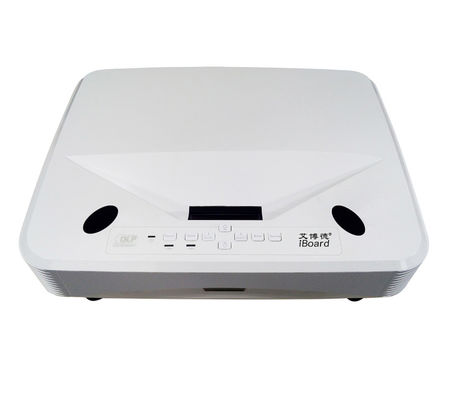 iBoard घर और शिक्षा के लिए अल्ट्रा शॉर्ट थ्रो लेजर प्रोजेक्टर 4K 3600lm